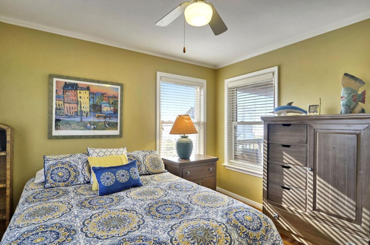 A Sunny Sandbar Galveston Exterior photo